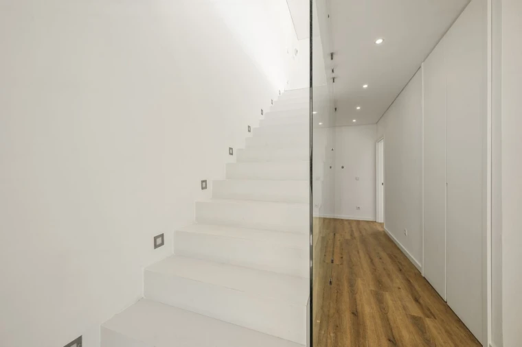 Moradia T4 para Venda em Charneca de Caparica e Sobreda Foto 32