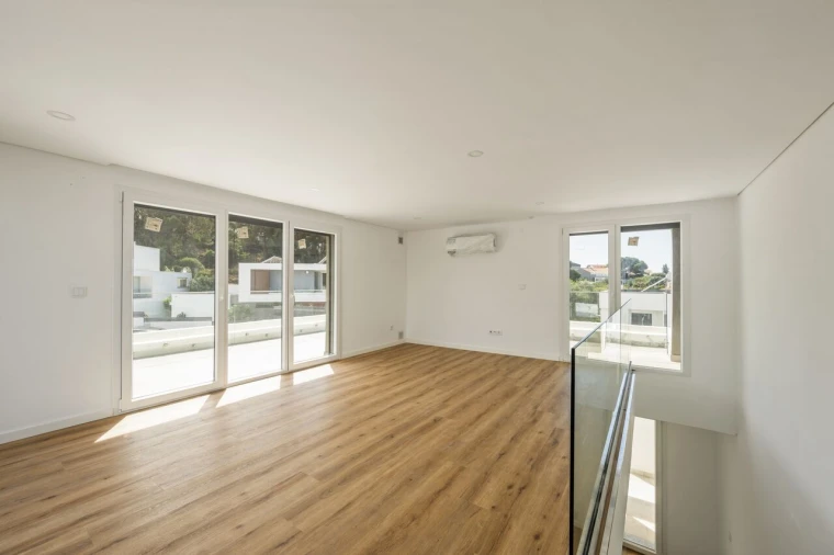 Moradia T4 para Venda em Charneca de Caparica e Sobreda Foto 28