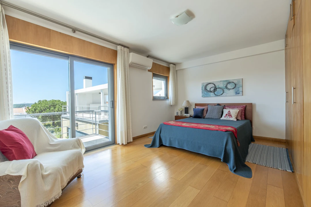 Moradia T4 para Venda em Santa Maria do Castelo e Santiago e Santa Susana Foto 19