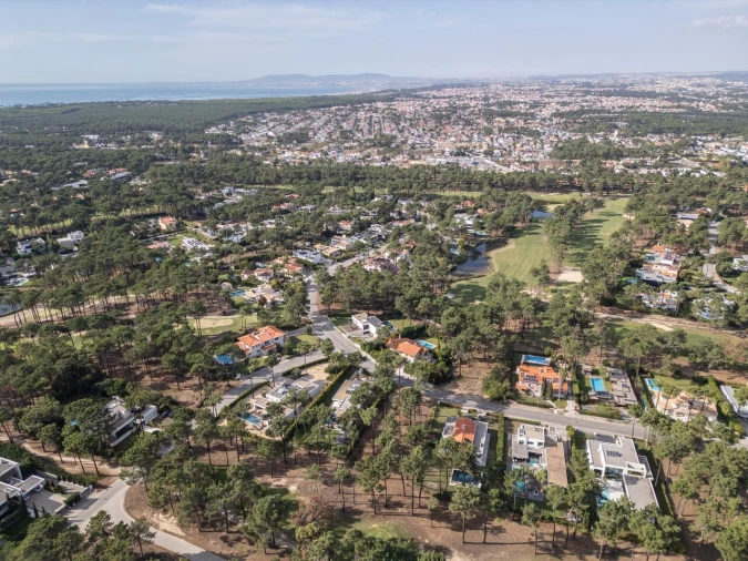Terreno para Venda em Charneca de Caparica e Sobreda Foto 6