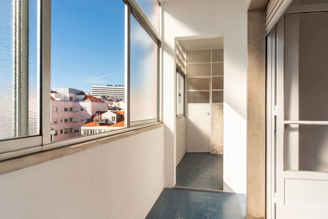 Apartamento T2 para Venda em Santo António Foto 19
