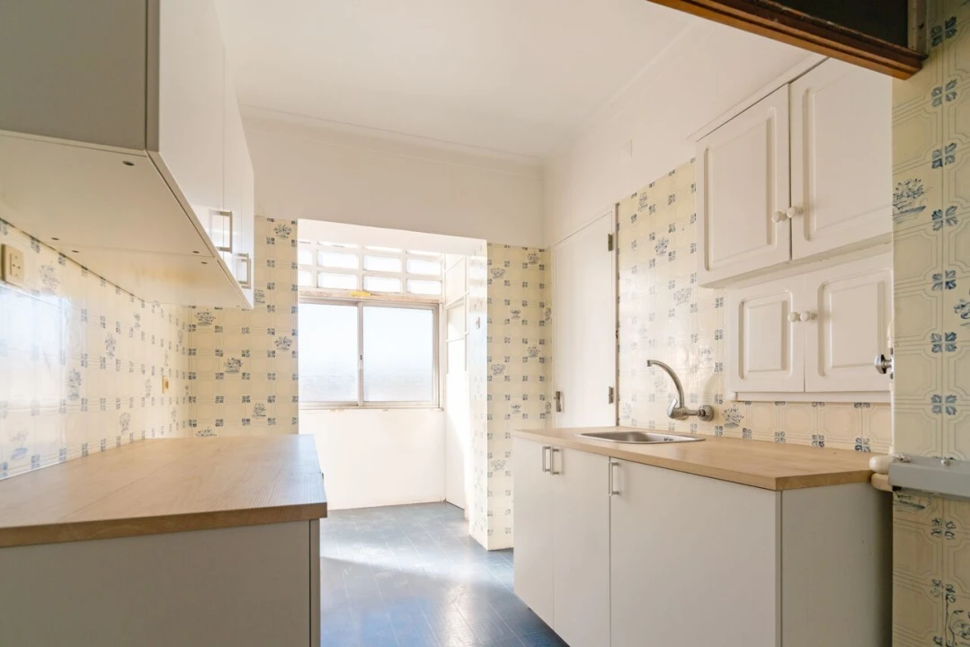 Apartamento T2 para Venda em Santo António Foto 17