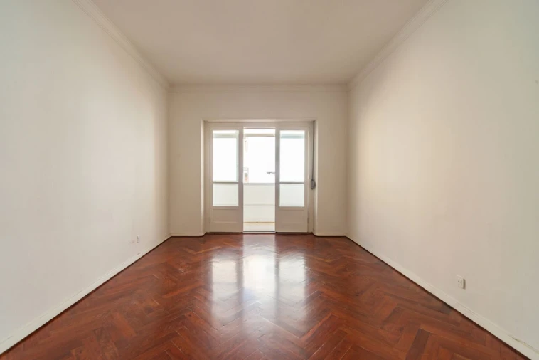 Apartamento T2 para Venda em Santo António Foto 4