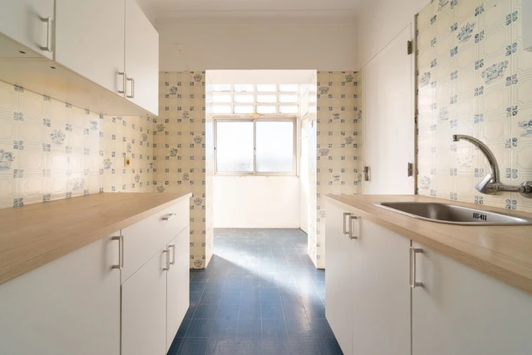 Apartamento T2 para Venda em Santo António Foto 6