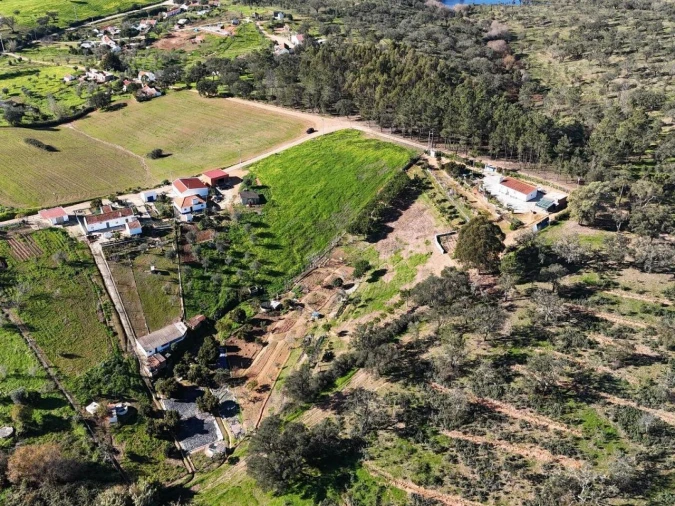 Terreno para Venda em Santa Maria do Castelo e Santiago e Santa Susana Foto 3