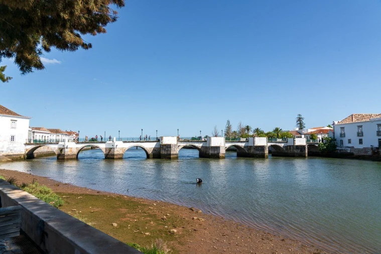 Moradia T4 para Venda em Luz de Tavira e Santo Estêvão Foto 20