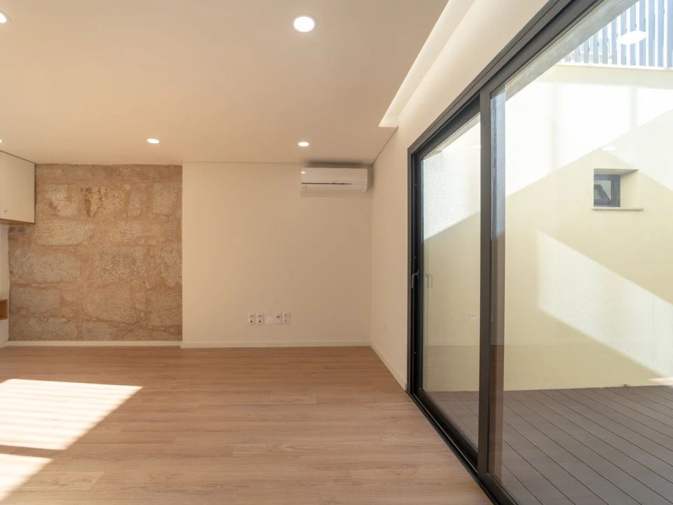 Apartamento T1 para Venda em Cedofeita, Santo Ildefonso, Sé, Miragaia, São Nicolau e Vitória Foto 7