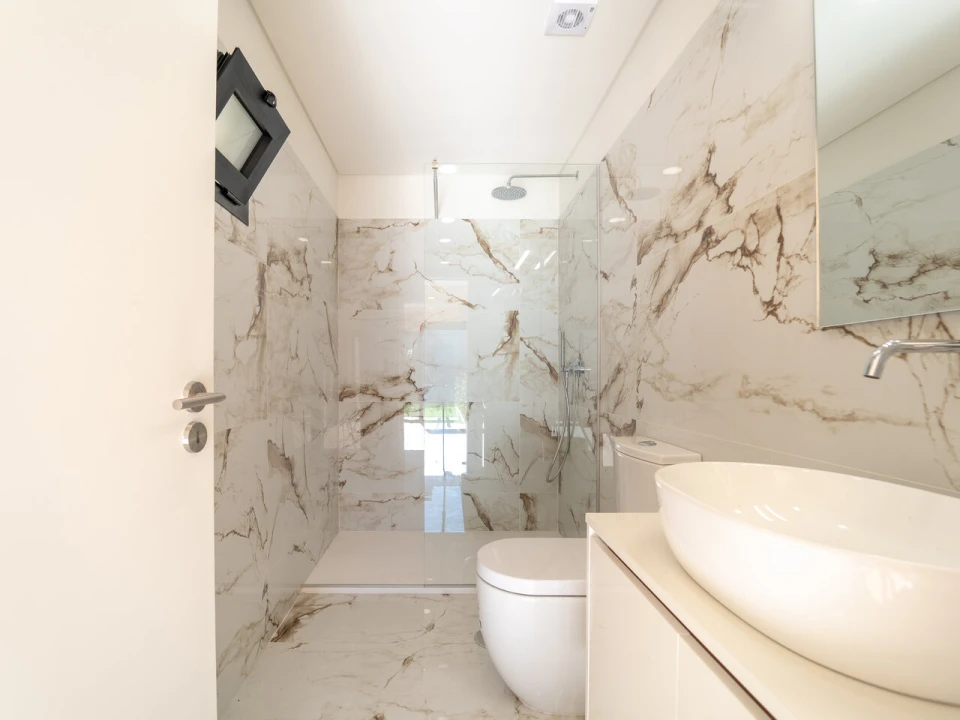 Apartamento T1 para Venda em Cedofeita, Santo Ildefonso, Sé, Miragaia, São Nicolau e Vitória Foto 28