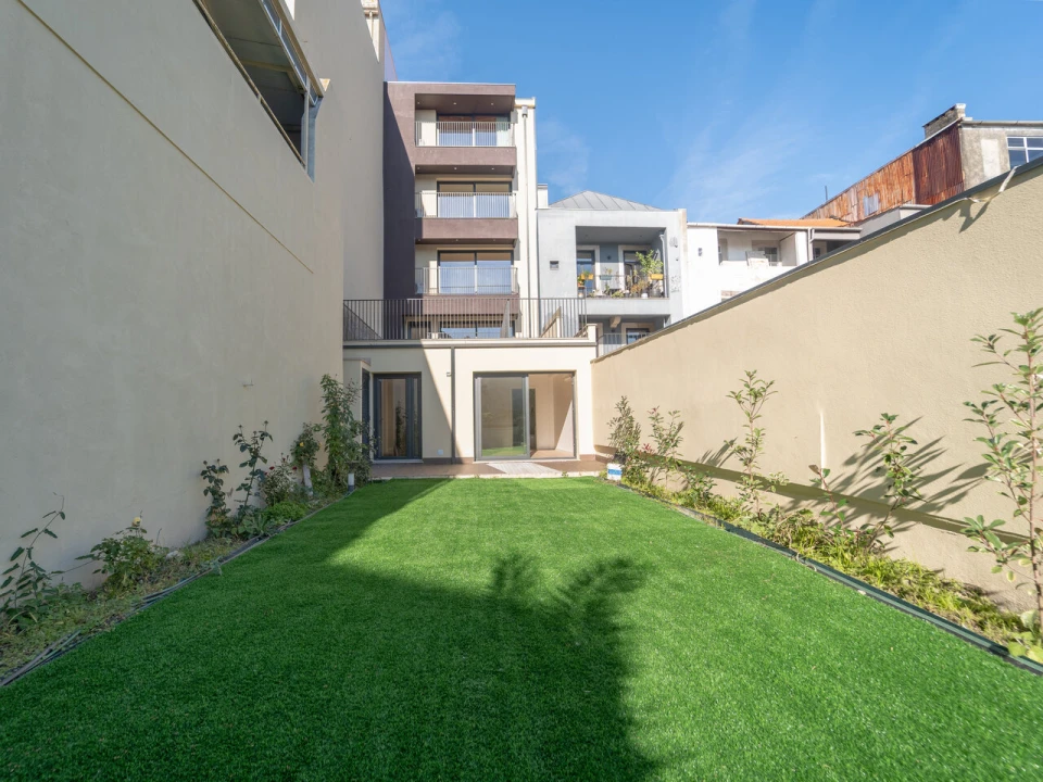 Apartamento T1 para Venda em Cedofeita, Santo Ildefonso, Sé, Miragaia, São Nicolau e Vitória Foto 1