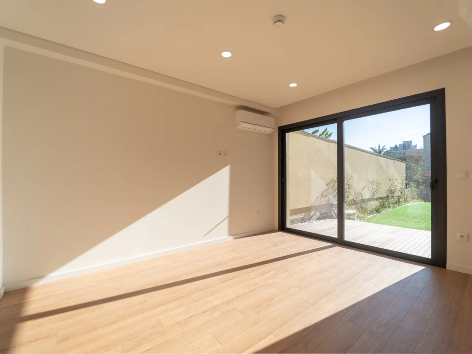 Apartamento T1 para Venda em Cedofeita, Santo Ildefonso, Sé, Miragaia, São Nicolau e Vitória Foto 21