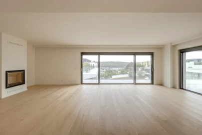 Apartamento T4 para Venda em Avenidas Novas