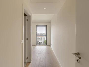Apartamento T4 para Venda em Avenidas Novas