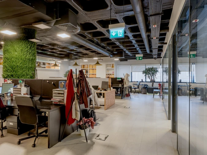 Escritório para Arrendamento em Santo António Foto 2