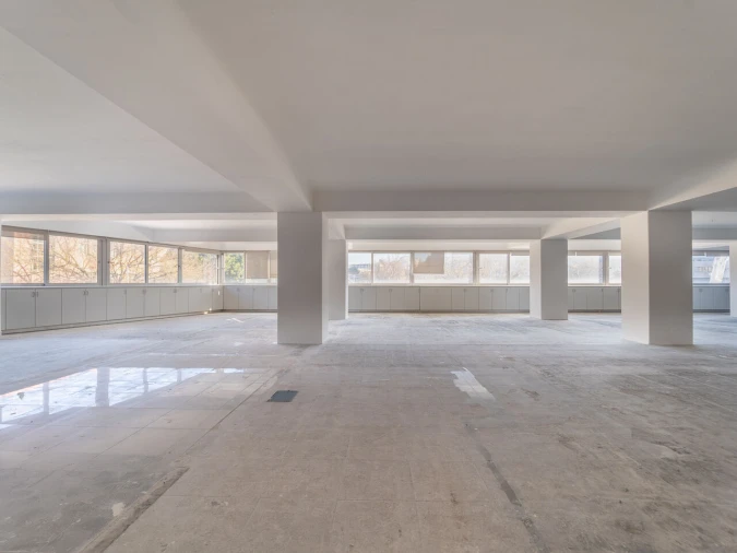 Escritório para Arrendamento em Lordelo do Ouro e Massarelos Foto 2