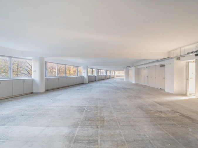 Escritório para Arrendamento em Lordelo do Ouro e Massarelos Foto 3