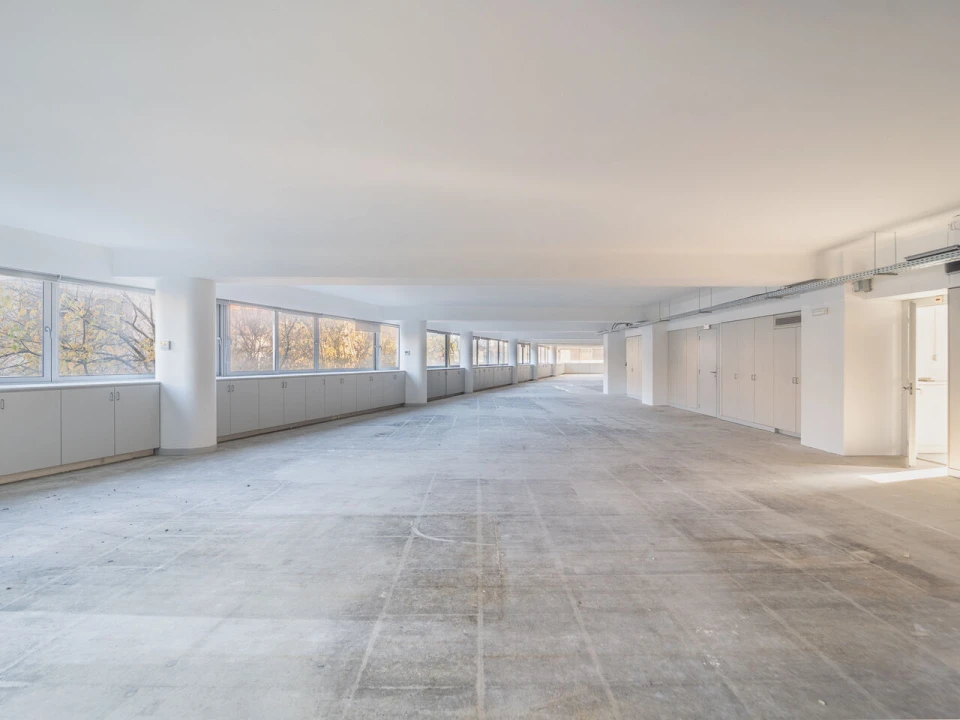 Escritório para Arrendamento em Lordelo do Ouro e Massarelos Foto 4