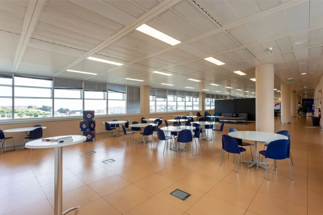 Escritório para Arrendamento em Oeiras e São Julião da Barra, Paço de Arcos e Caxias Foto 11