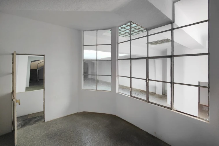 Loja para Arrendamento em Arroios Foto 6