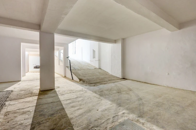 Loja para Arrendamento em Arroios Foto 8