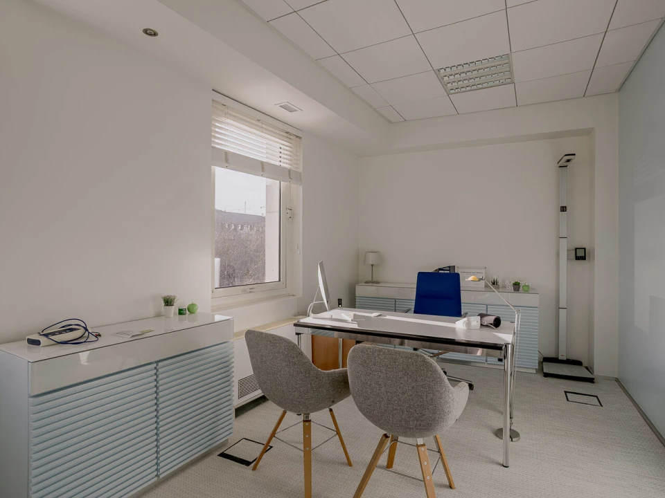 Escritório para Arrendamento em Santo António Foto 8