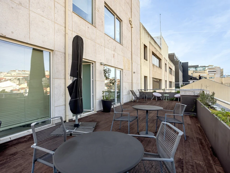 Escritório para Arrendamento em Santo António Foto 15