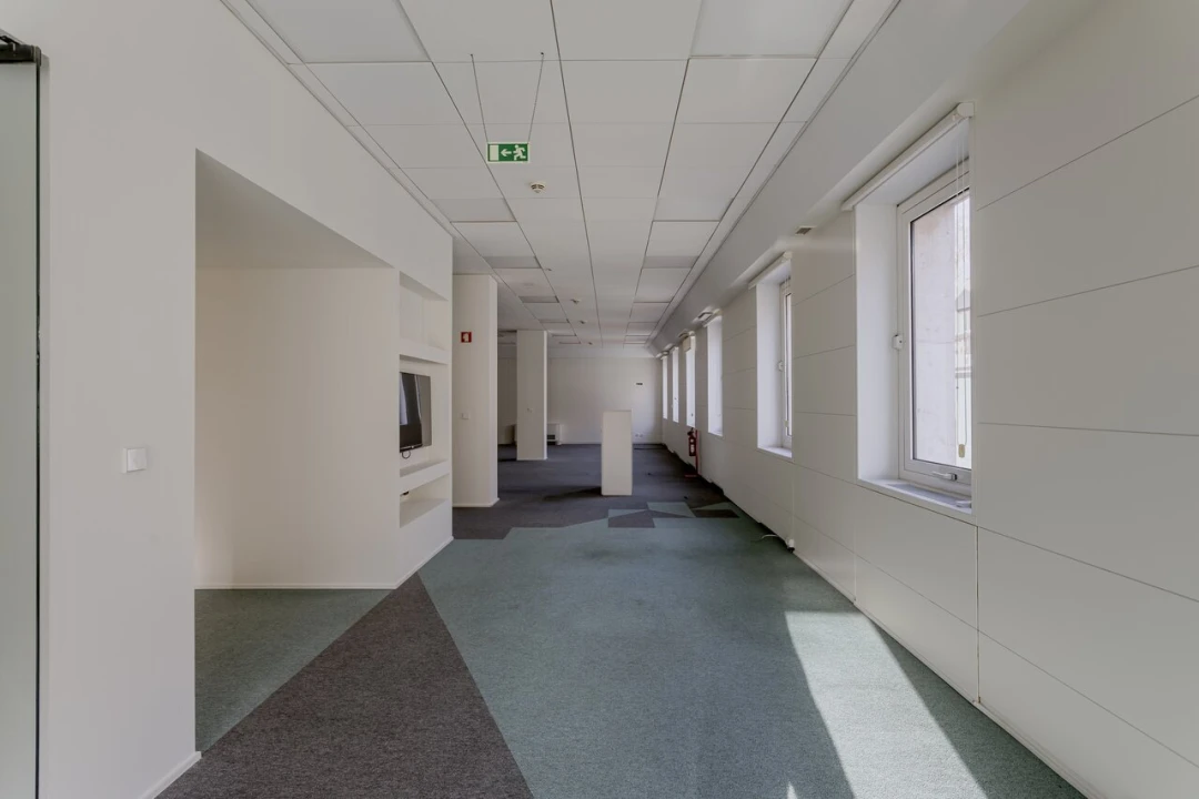 Escritório para Arrendamento em Santo António Foto 9