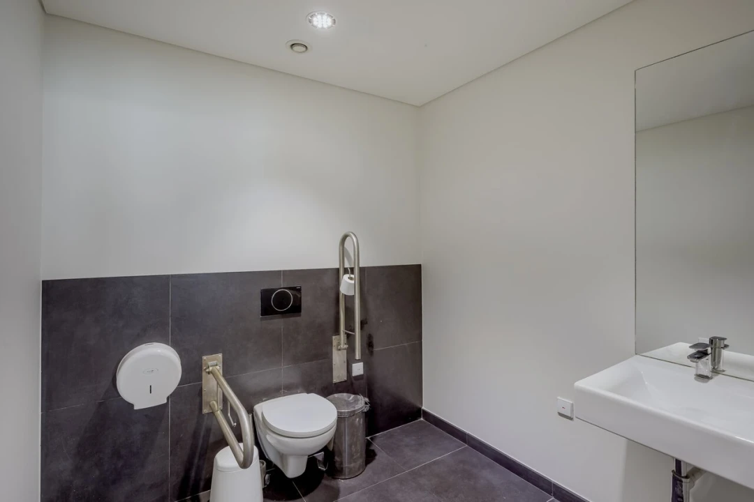 Escritório para Arrendamento em Santo António Foto 19