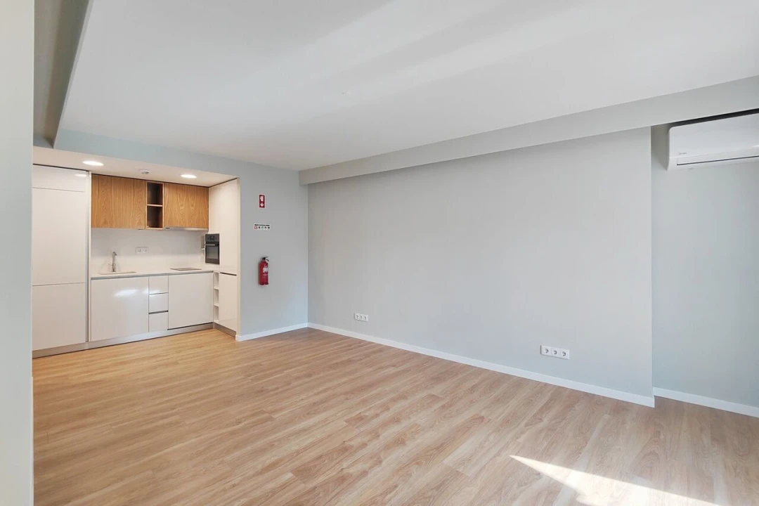 Apartamento T1 para Venda em Santo António Foto 4