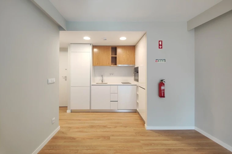 Apartamento T1 para Venda em Santo António Foto 7