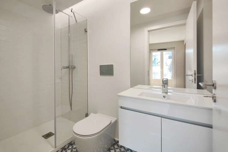 Apartamento T1 para Venda em Santo António Foto 17