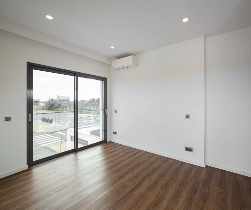 Moradia T3 para Venda em Tavira (Santa Maria e Santiago) Foto 9