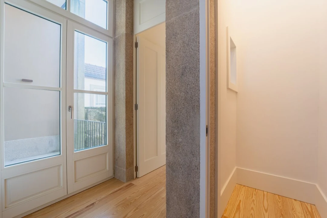 Apartamento T1 para Venda em Cedofeita, Santo Ildefonso, Sé, Miragaia, São Nicolau e Vitória Foto 16