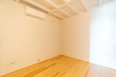 Apartamento T1 para Venda em Cedofeita, Santo Ildefonso, Sé, Miragaia, São Nicolau e Vitória