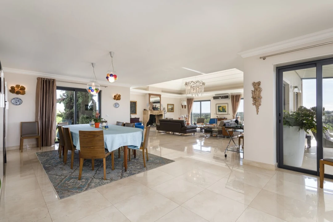 Moradia T5 para Venda em Luz de Tavira e Santo Estêvão Foto 18