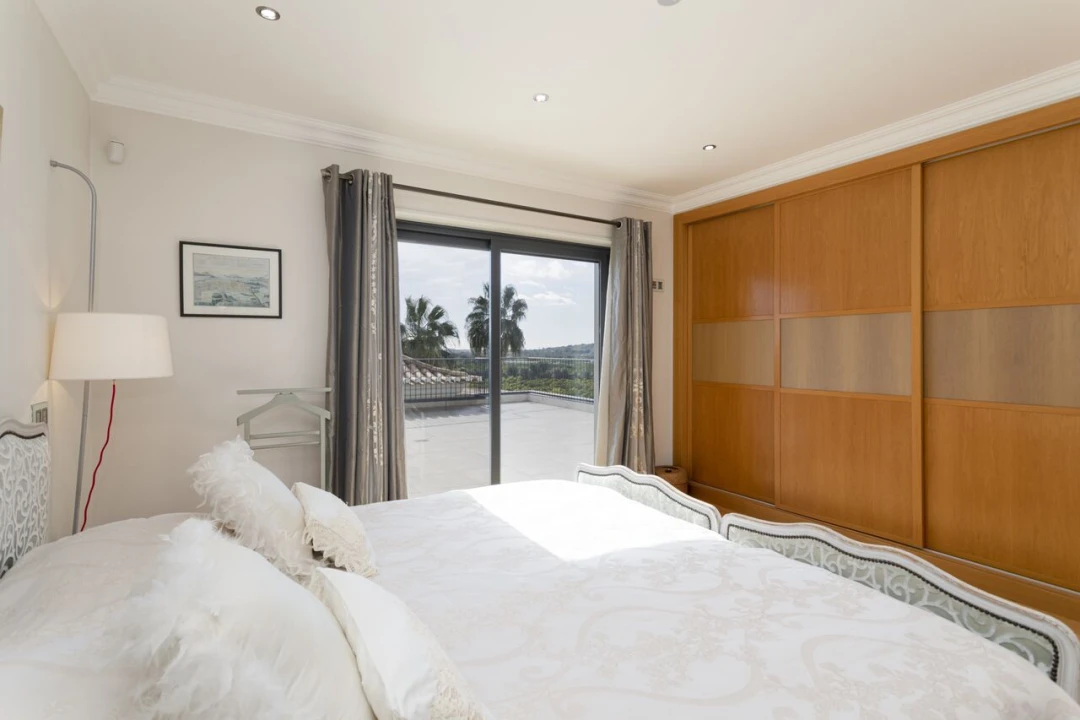 Moradia T5 para Venda em Luz de Tavira e Santo Estêvão Foto 37