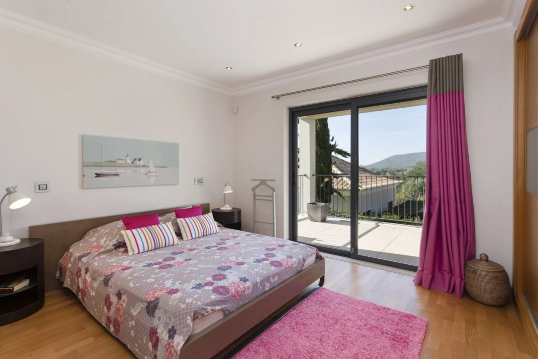 Moradia T5 para Venda em Luz de Tavira e Santo Estêvão Foto 38