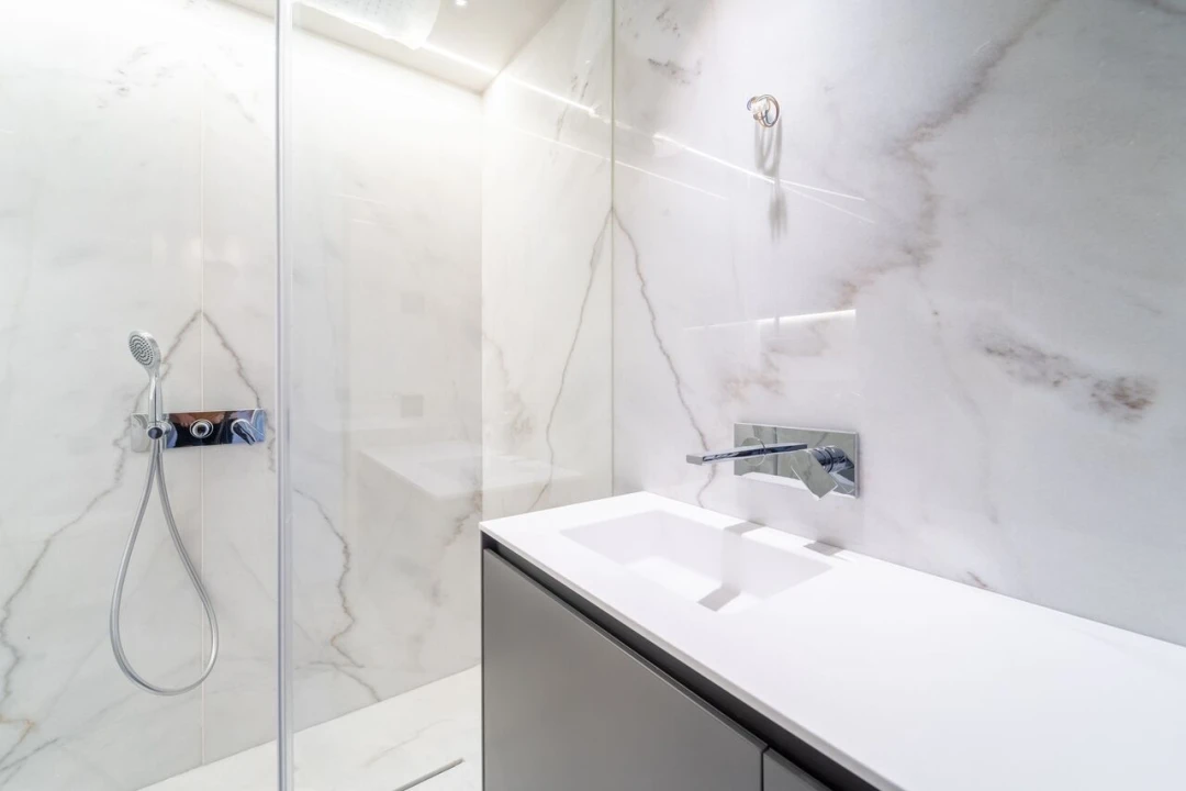 Apartamento T4 para Venda em Lordelo do Ouro e Massarelos Foto 12