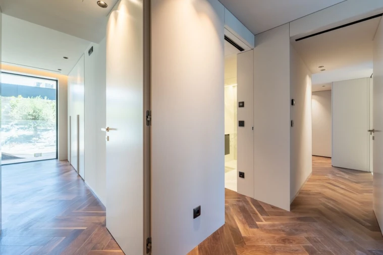 Apartamento T4 para Venda em Lordelo do Ouro e Massarelos Foto 11