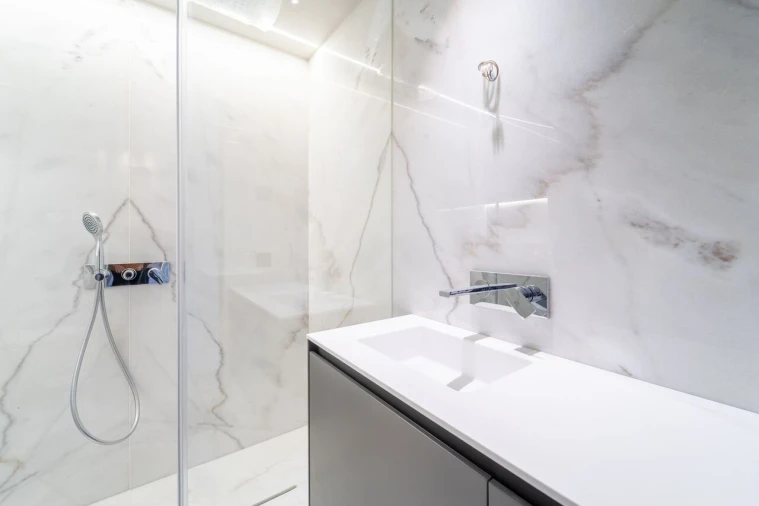 Apartamento T4 para Venda em Lordelo do Ouro e Massarelos Foto 12