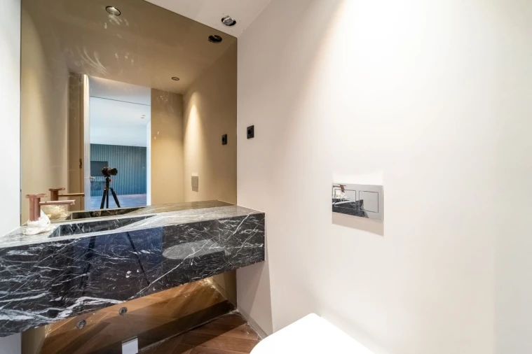 Apartamento T4 para Venda em Lordelo do Ouro e Massarelos Foto 27