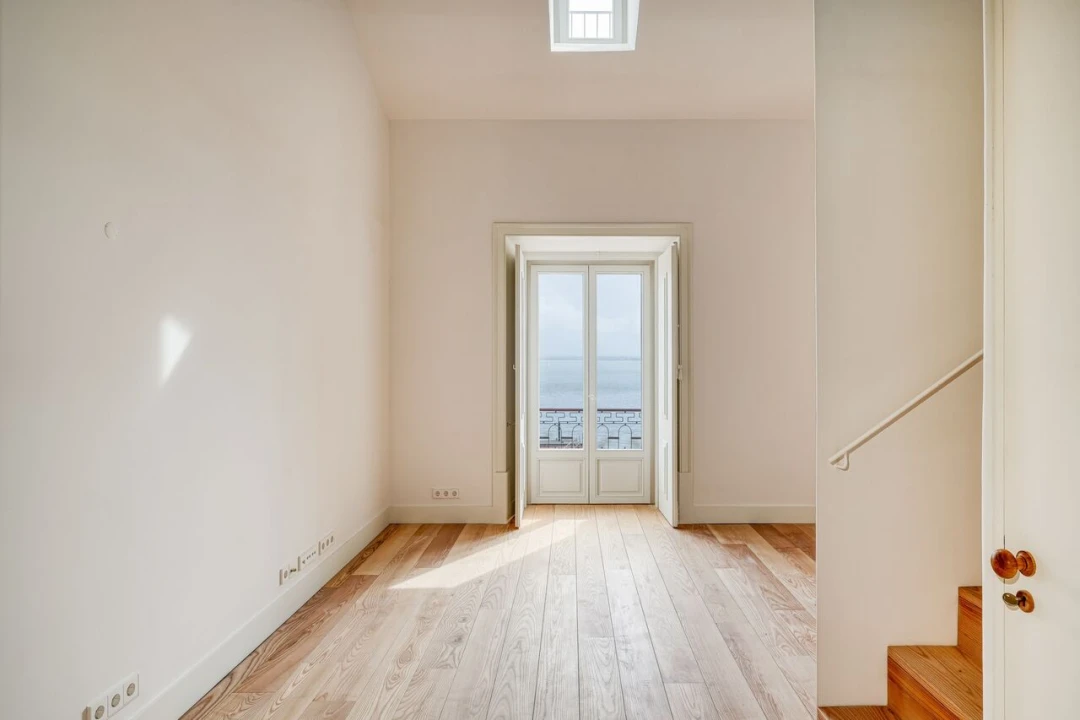 Apartamento T1 para Venda em Santa Maria Maior Foto 5