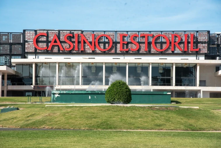 Apartamento T5 para Venda em Cascais e Estoril Foto 23