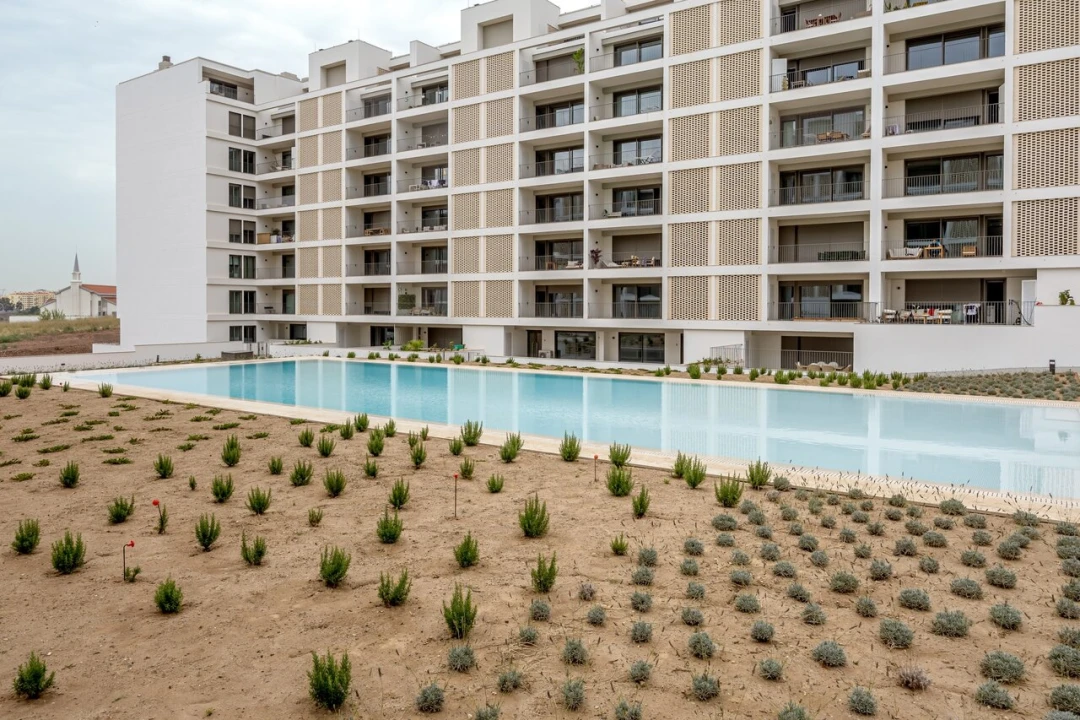 Apartamento T3 para Venda em Santo António dos Cavaleiros e Frielas Foto 24