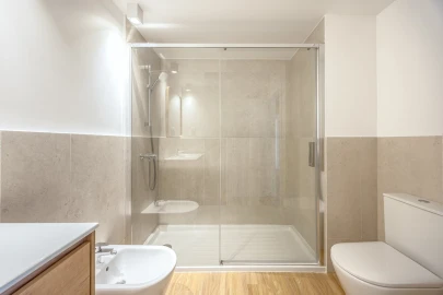 Apartamento T3 para Venda em Santo António dos Cavaleiros e Frielas