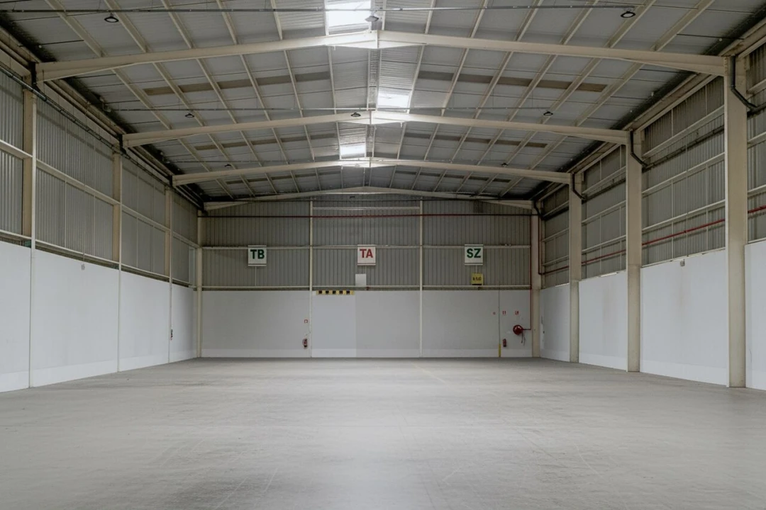 Armazém para Arrendamento em Alverca do Ribatejo e Sobralinho Foto 2