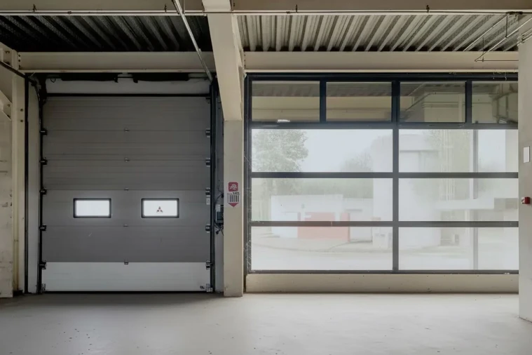 Armazém para Arrendamento em Alverca do Ribatejo e Sobralinho Foto 16