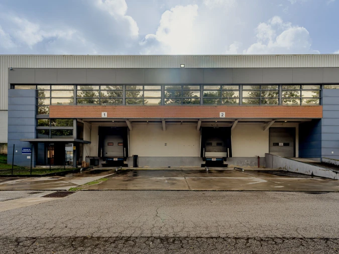 Armazém para Arrendamento em Alverca do Ribatejo e Sobralinho