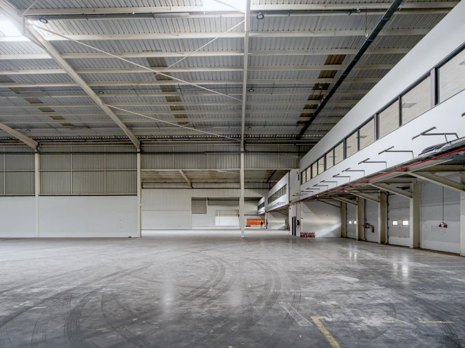 Armazém para Arrendamento em Alverca do Ribatejo e Sobralinho Foto 9