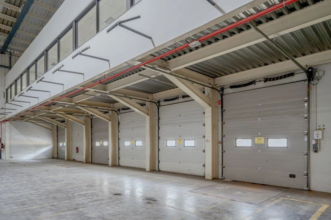 Armazém para Arrendamento em Alverca do Ribatejo e Sobralinho Foto 6