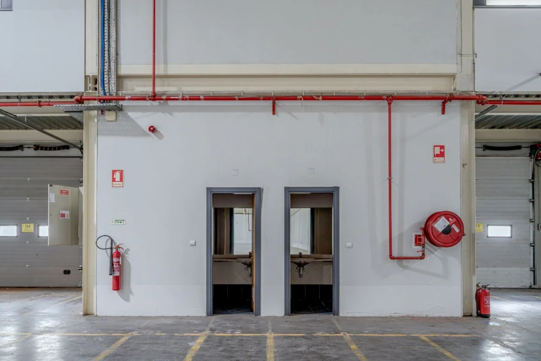 Armazém para Arrendamento em Alverca do Ribatejo e Sobralinho Foto 12